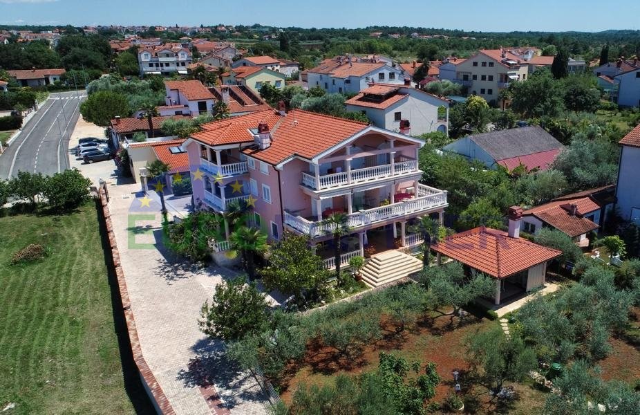 Casa In vendita - ISTARSKA  POREČ 