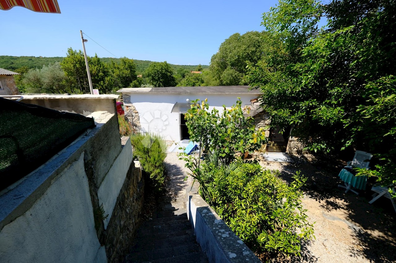 Dom Na predaj - PRIMORSKO-GORANSKA  KRK 