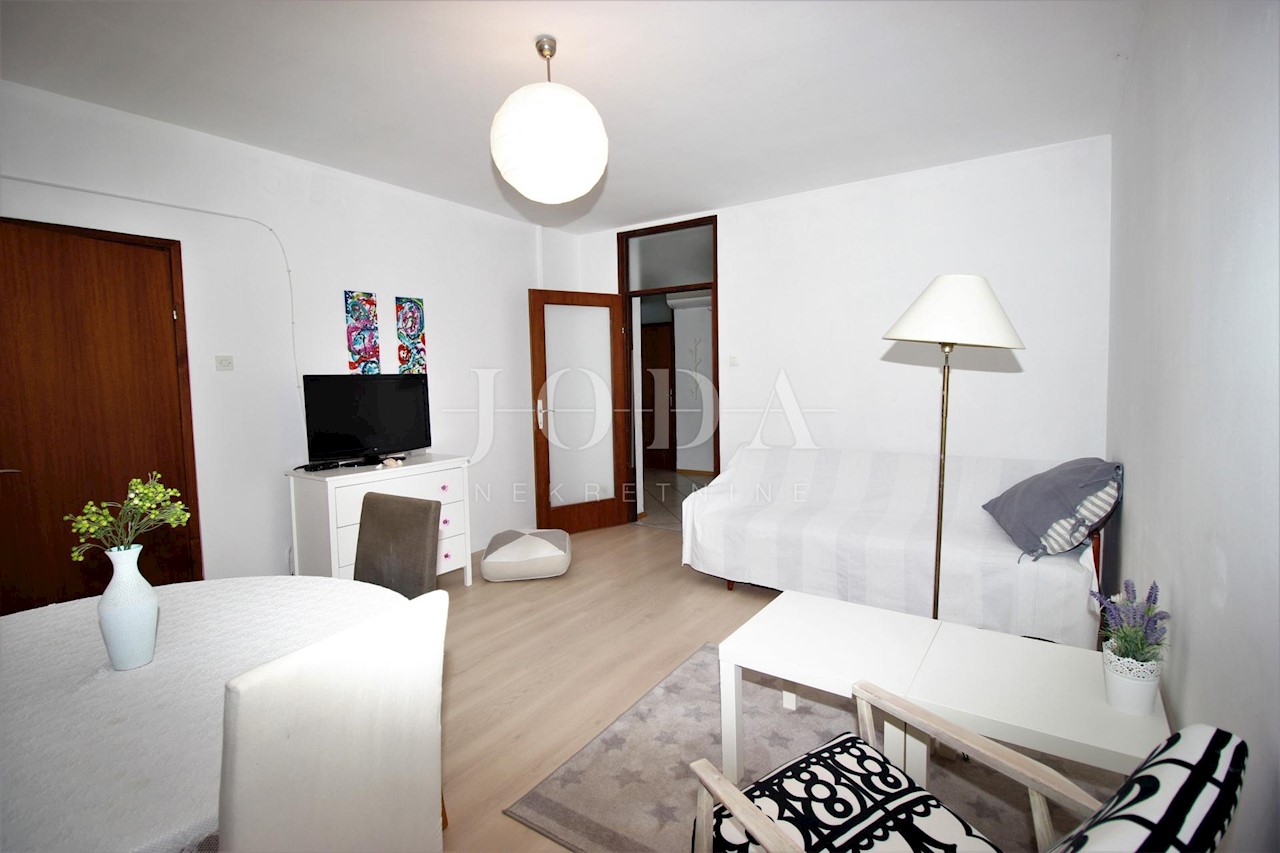 Flat For sale - Primorsko-goranska Novi Vinodolski - foto 2/8