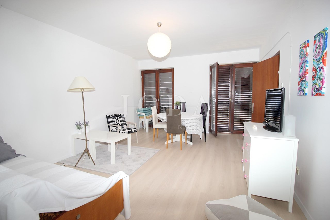 Flat For sale - Primorsko-goranska Novi Vinodolski - foto 4/8
