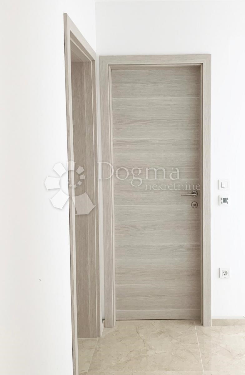 Apartmán Na prodej - PRIMORSKO-GORANSKA  CRIKVENICA 