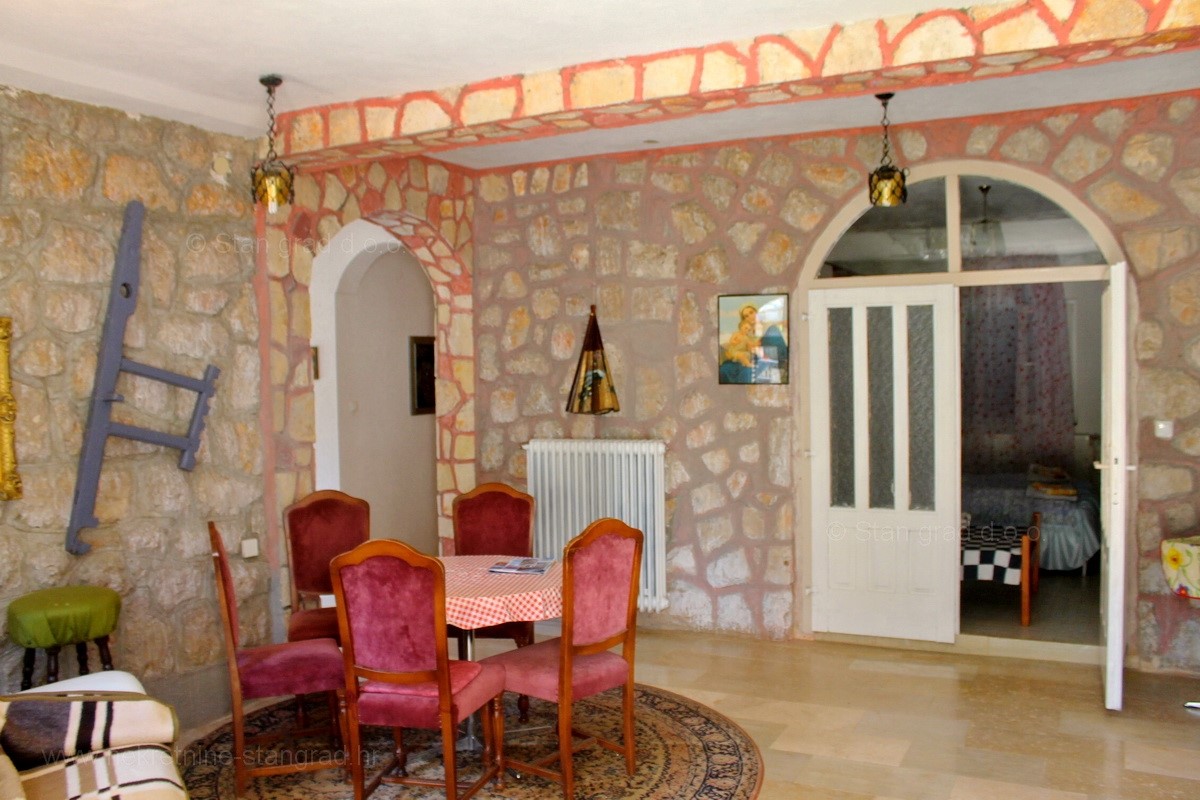 Hiša Na predaj - PRIMORSKO-GORANSKA  KRK 