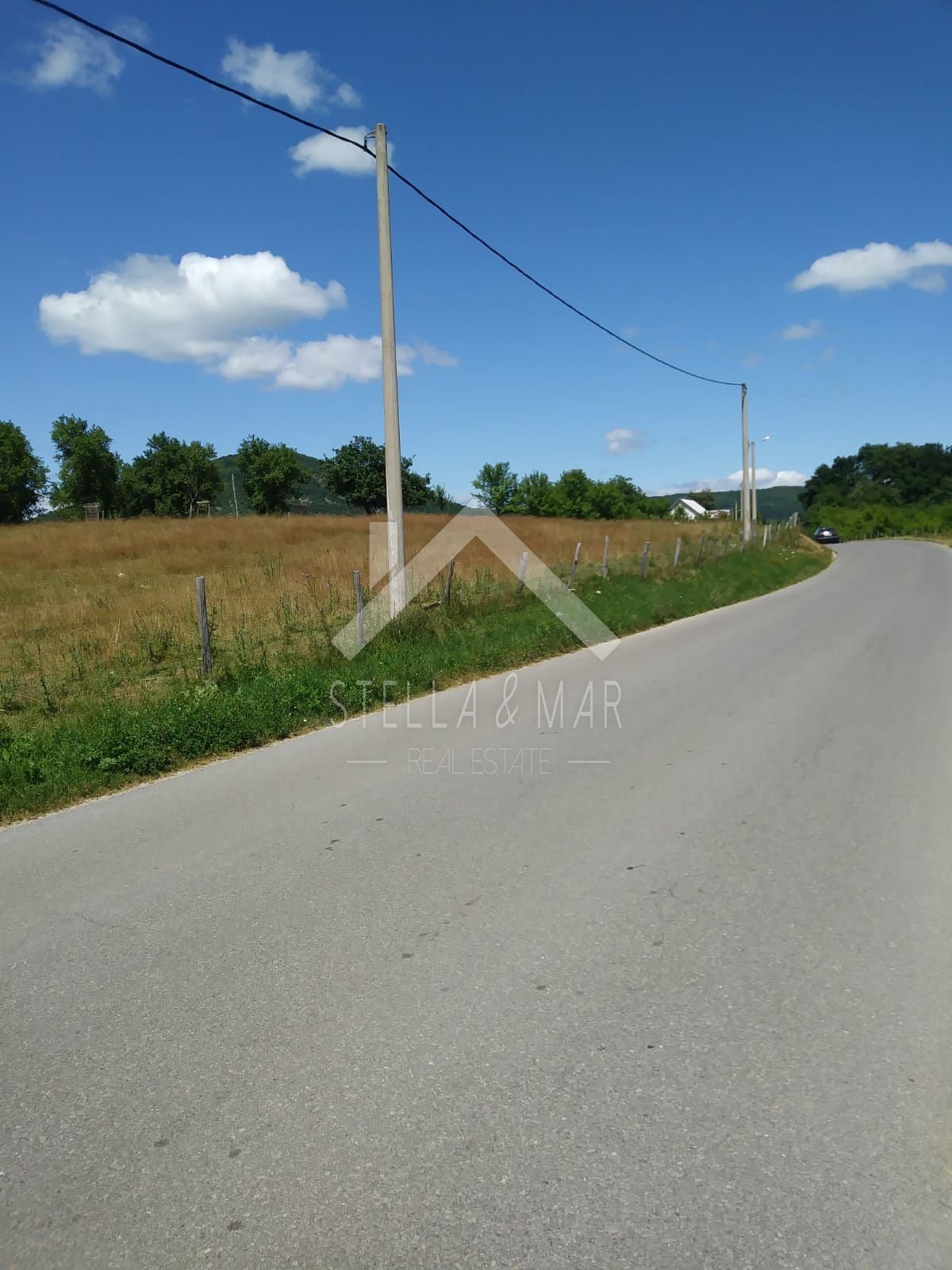 Zemljište Na prodaju - LIČKO-SENJSKA  GOSPIĆ 