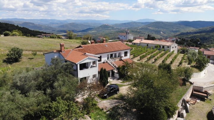 Dom na predaj 360 m² – Vižinada
