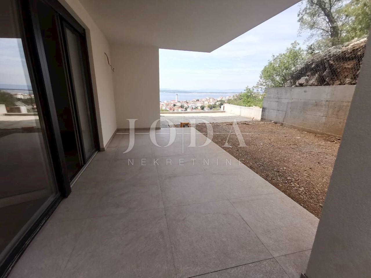 Apartmán Na predaj - PRIMORSKO-GORANSKA  CRIKVENICA 