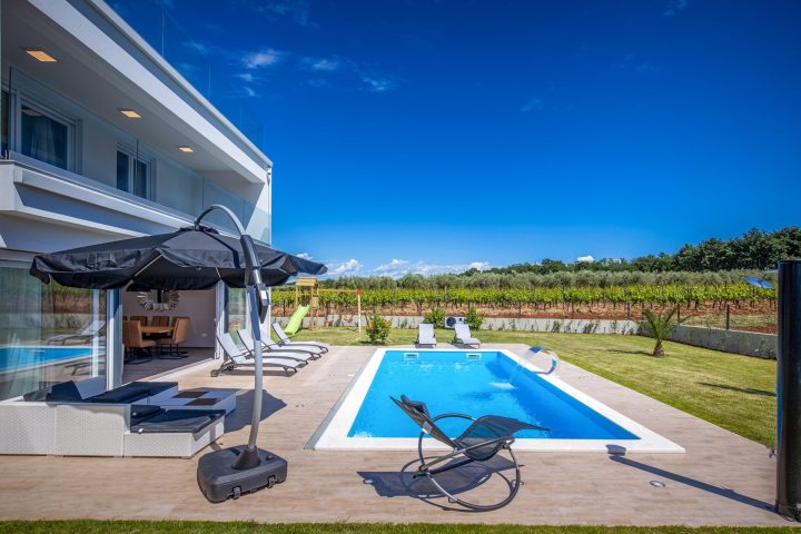 Casa In vendita - Istarska Poreč - foto 4/49