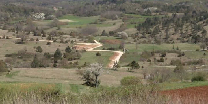 Działka na sprzedaż 46576 m² – Poreč