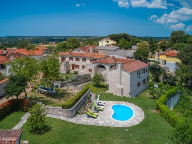 Kuća Na prodaju - Istarska Tinjan - foto 2/19