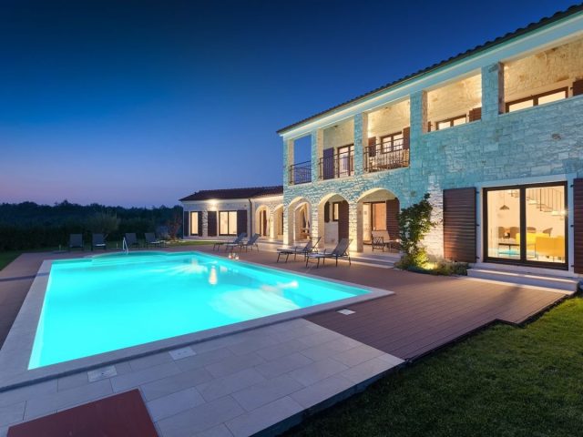 Dom na predaj 250 m² – Poreč