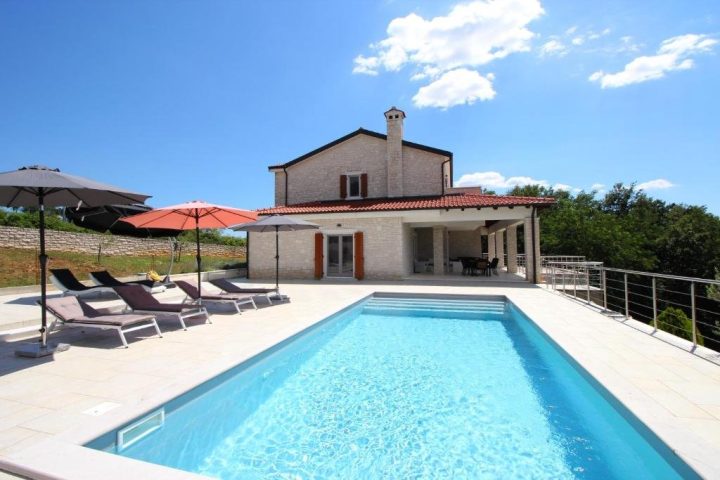 Dom na predaj 430 m² – Poreč