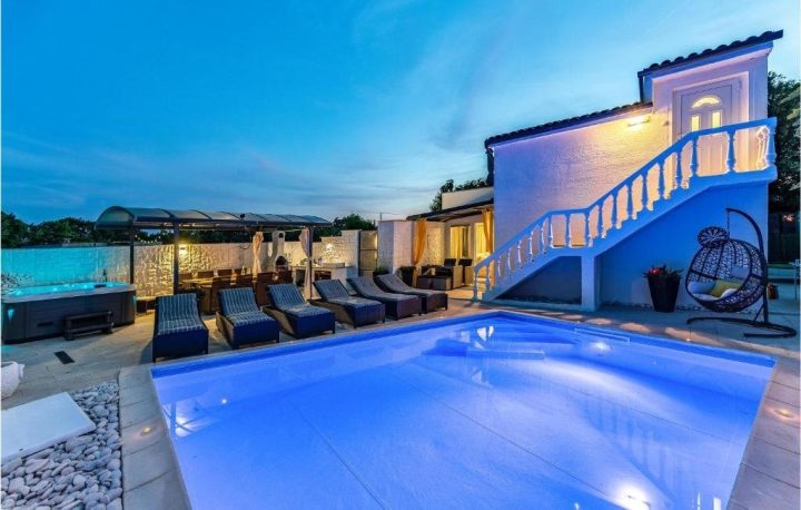 Dom na predaj 81 m² – Marčana
