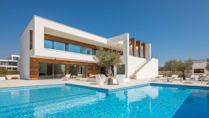 Kuća na prodaju 553 m² – Fažana