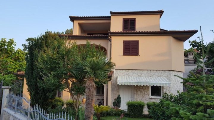 House for sale 340 m² – Medulin