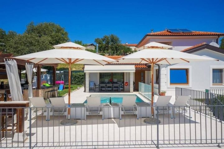 Dům na prodej 180 m² – Novigrad