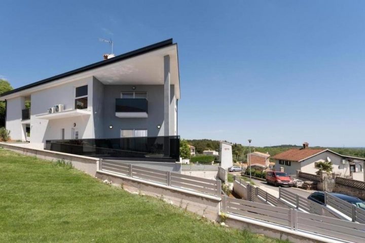 Dom na predaj 242 m² – Poreč