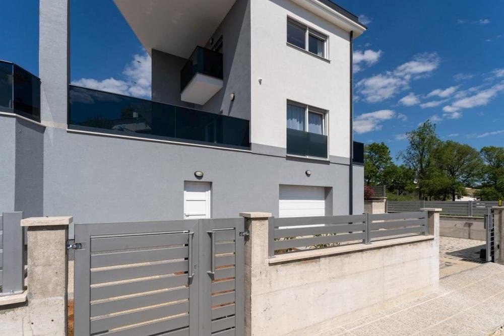 House For sale - Istarska Poreč - foto 3/15