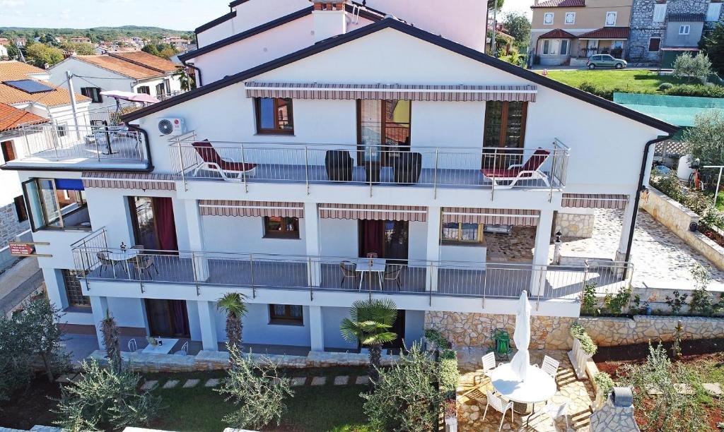 Kuća Za najam - Istarska Cerovlje - foto 2/4