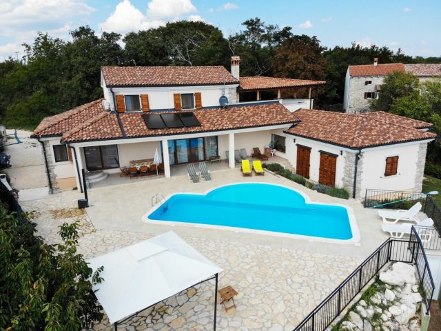 Haus zu verkaufen 350 m² – Žminj