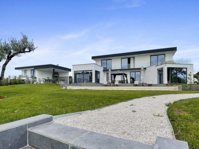 Casa In vendita - Istarska Poreč - foto 2/15