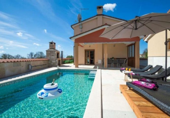 House for sale 170 m² – Marčana