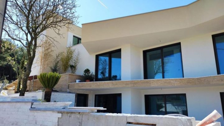 House for sale 420 m² – Medulin