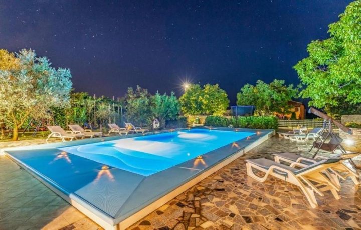 House for sale 200 m² – Pula