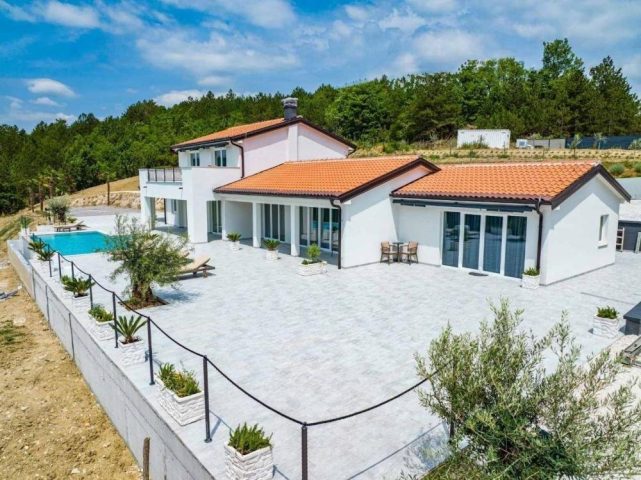 Haus zu verkaufen 386 m² – Labin