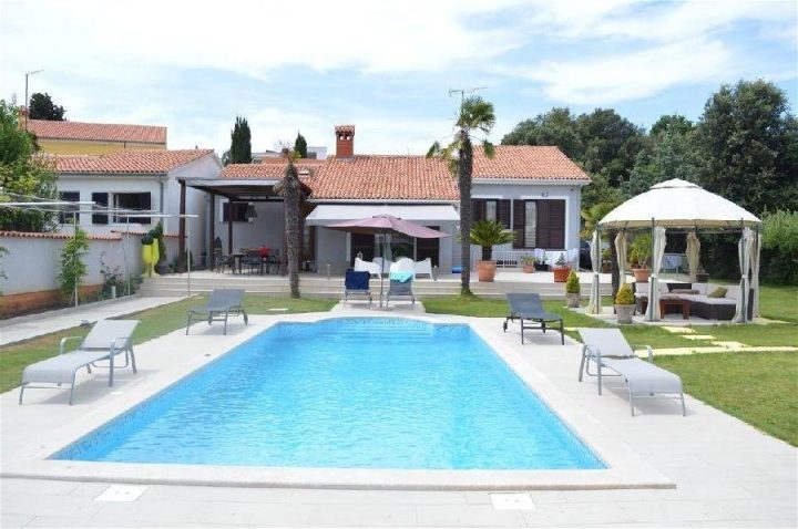 House for sale 260 m² – Medulin