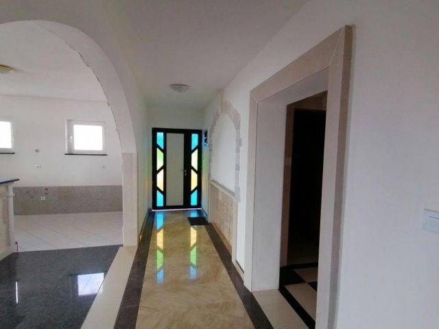 Kuća Na prodaju - Istarska Medulin - foto 2/9