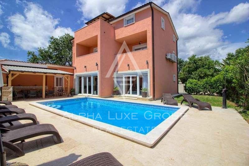 Maison À louer