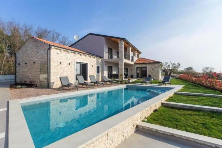 House for sale 300 m² – Poreč