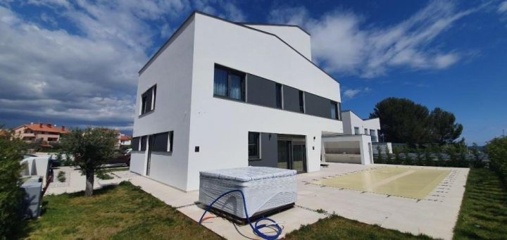 Kuća na prodaju 219 m² – Fažana