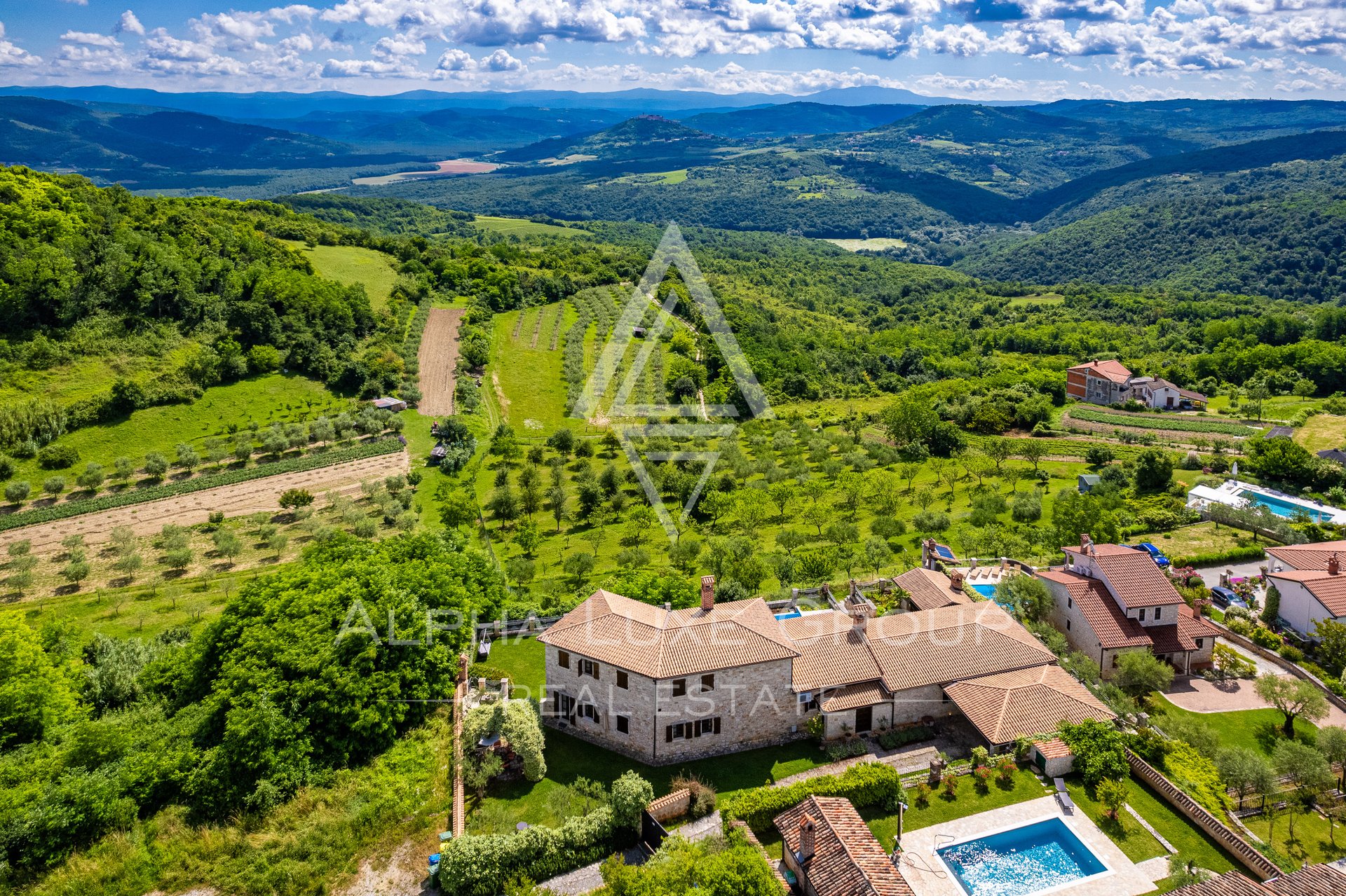 Haus Zu vermieten - GRAD ZAGREB GORNJA DUBRAVA