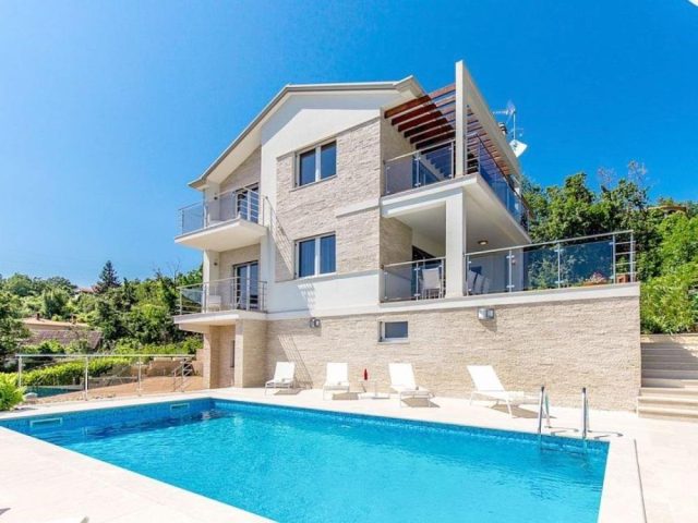 Dom na sprzedaż 275 m² – Opatija