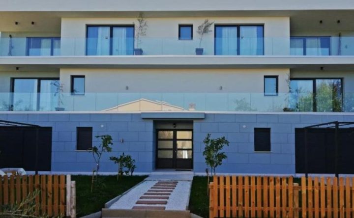 Haus zu verkaufen 575 m² – Labin