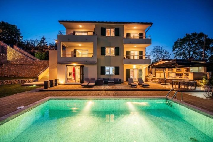 Dom na sprzedaż 410 m² – Opatija