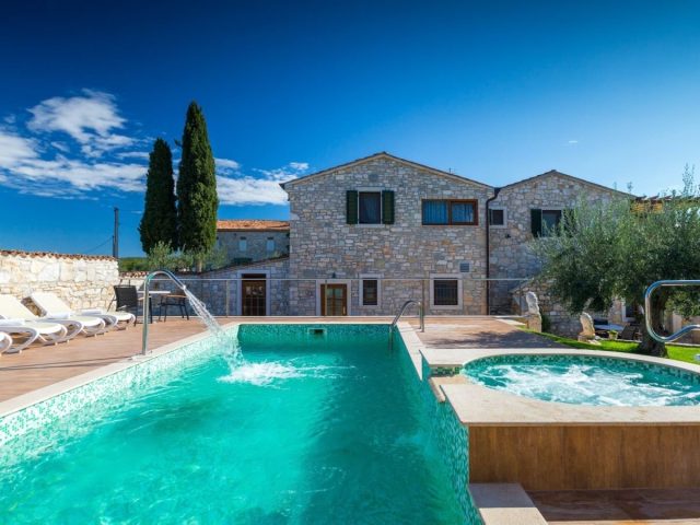 House for sale 320 m² – Poreč