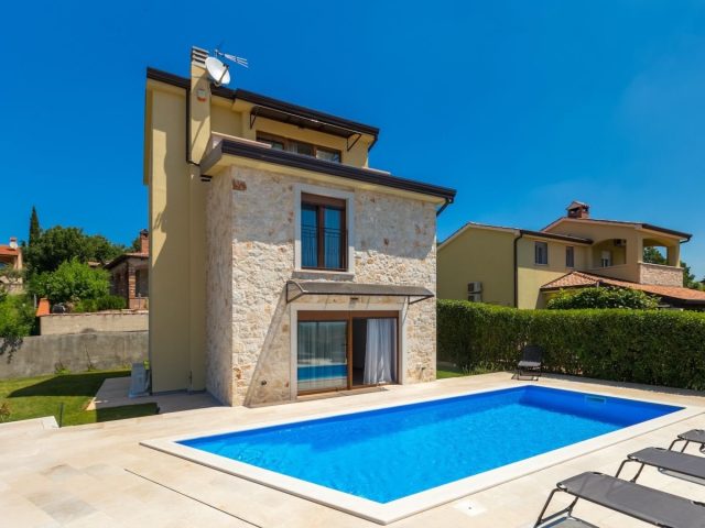Maison à vendre 120 m² – Poreč