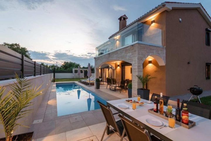Maison à vendre 145 m² – Poreč