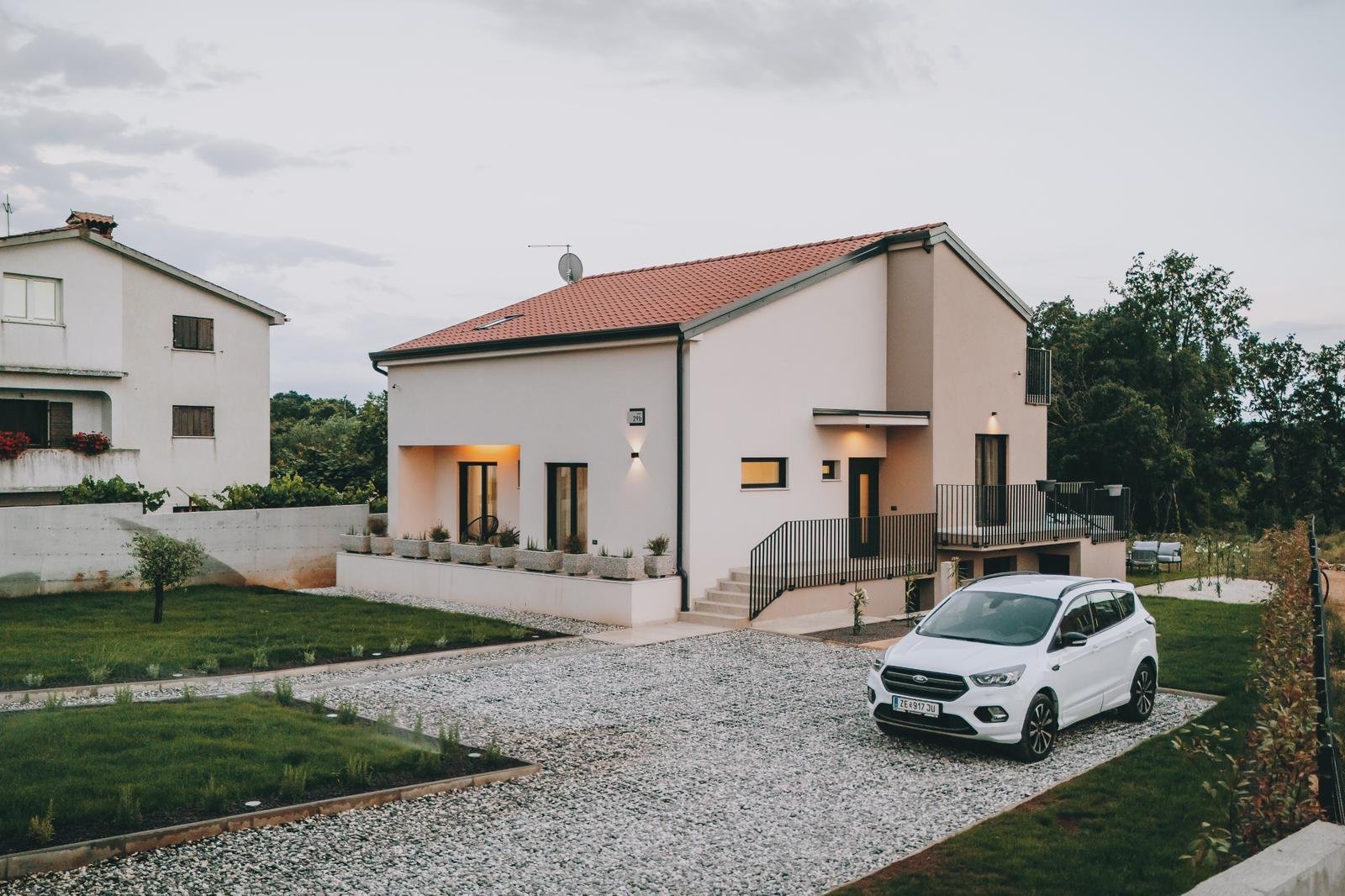 Hiša Naprodaj - ISTARSKA Poreč