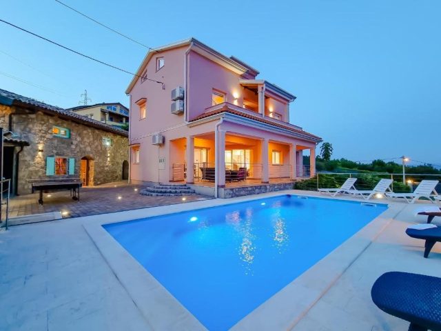 House For sale - - foto 2/21