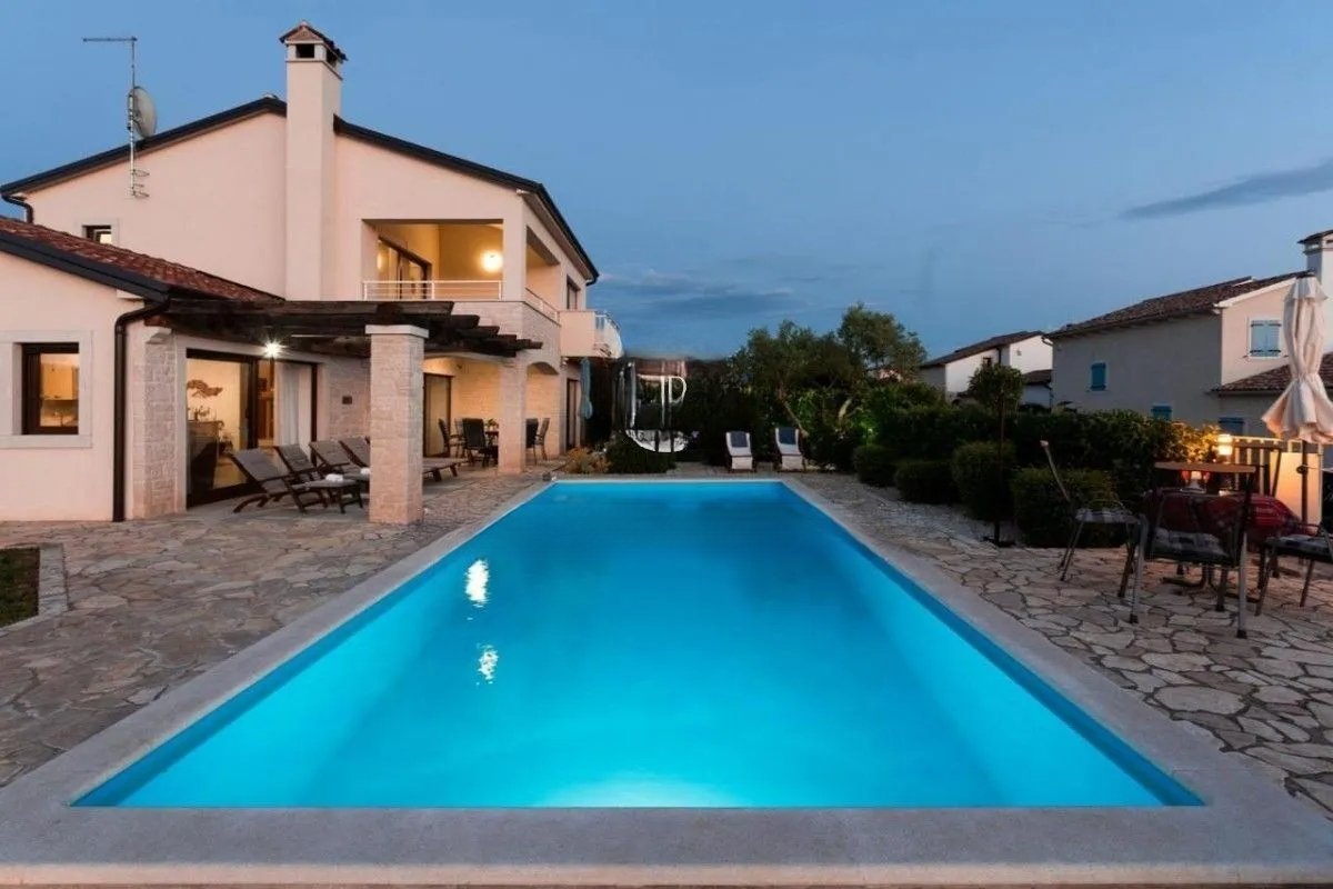 House For sale - Istarska Poreč - foto 3/16