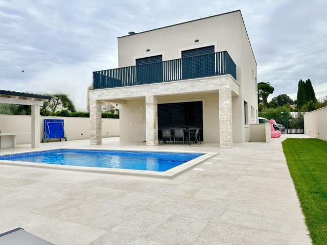 Maison à vendre 194 m² – Savudrija