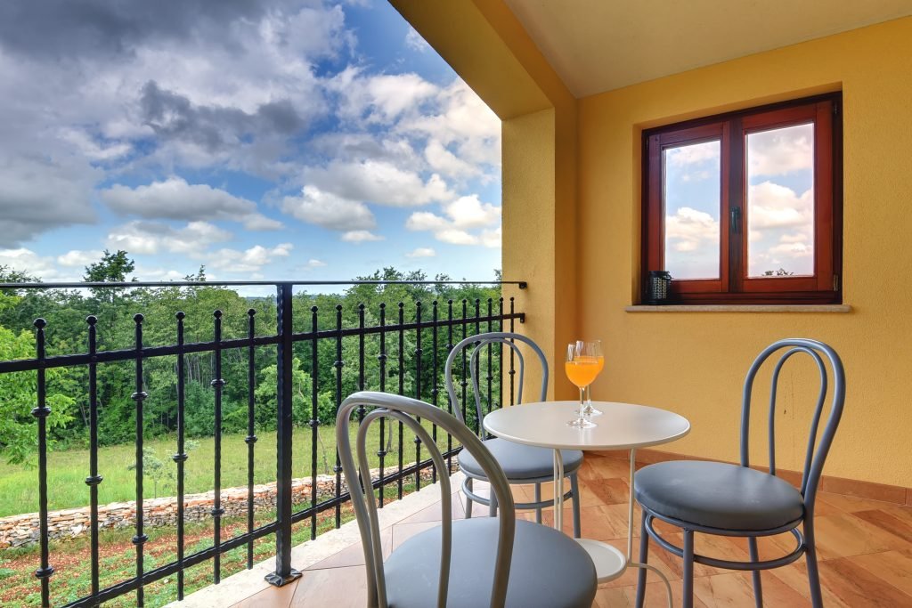 House For rent - ISTARSKA PAZIN - OKOLICA