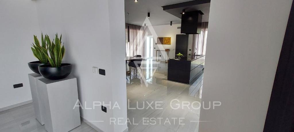 House For rent - ISTARSKA KAšTELIR-LABINCI