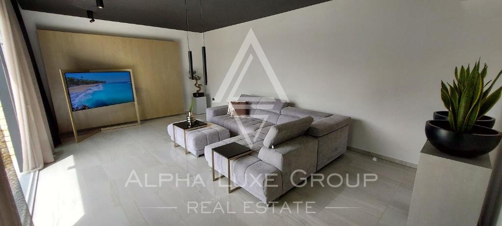 House For rent - ISTARSKA KAšTELIR-LABINCI