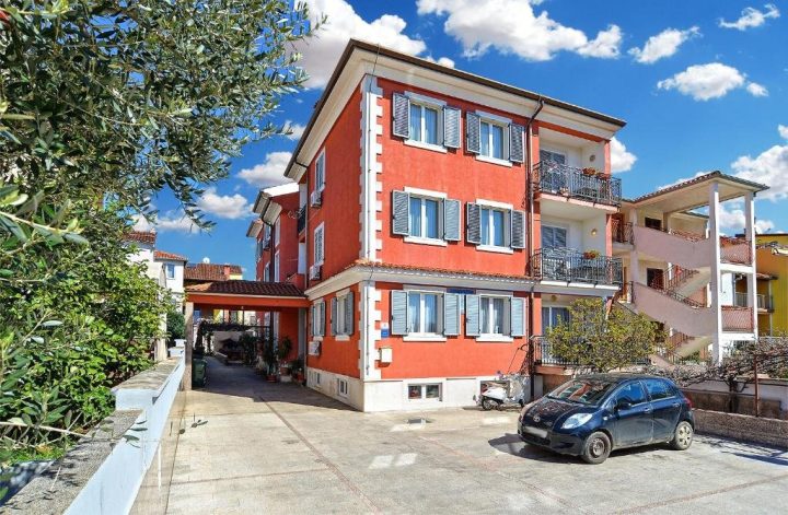 Dům na prodej 1007 m² – Rovinj