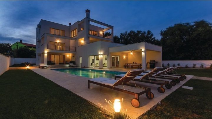 Haus zu verkaufen 400 m² – Ližnjan