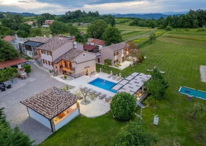 Hiša Za najem - Istarska Gračišće - foto 2/48