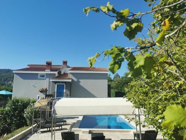 House for sale 200 m² – Buzet